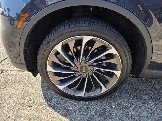 Used 2023 Flight Blue Metallic Clearcoat Lincoln Reserve image 11
