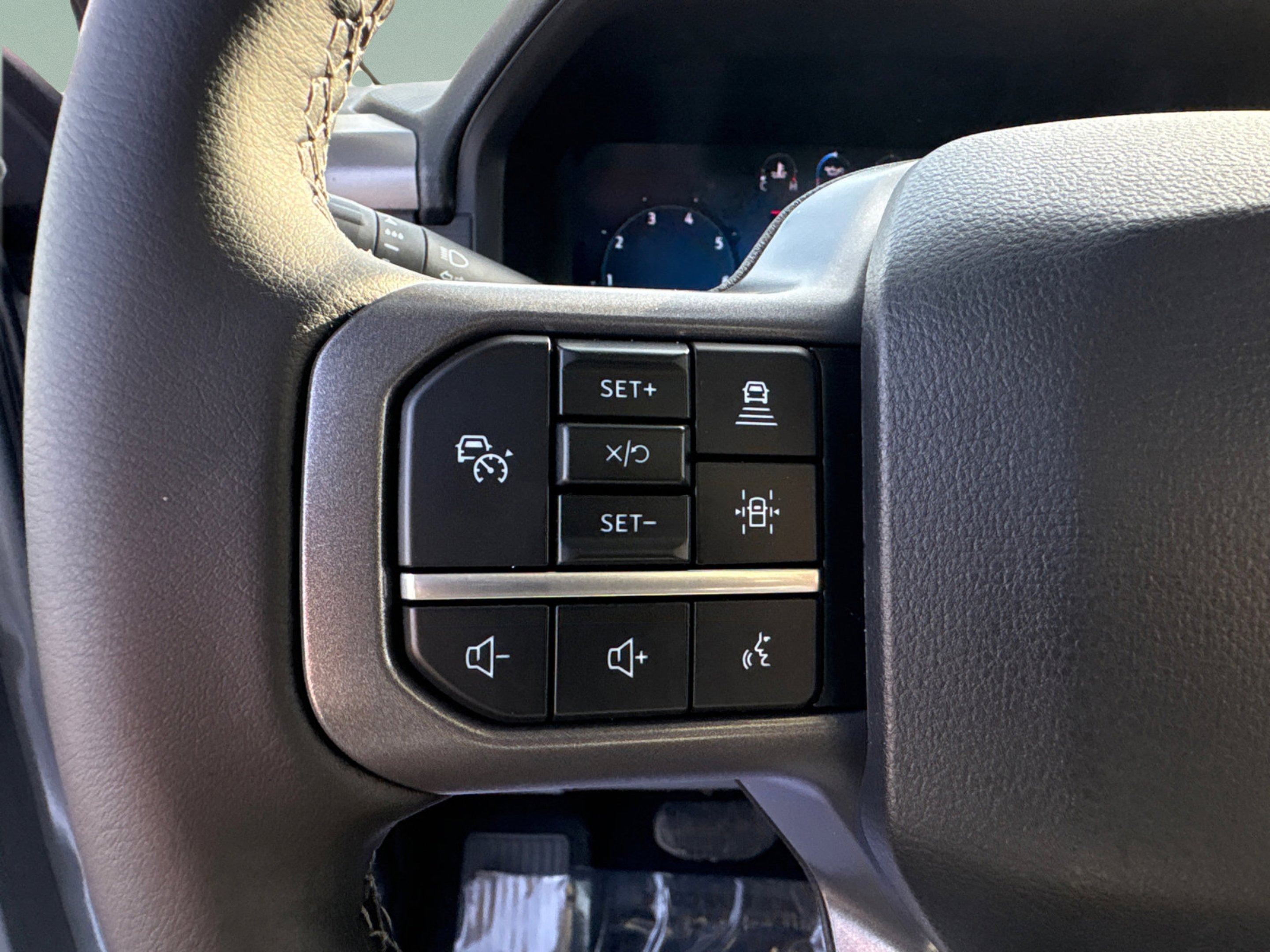 New 2026 Iconic Silver Metallic Ford XLT image 20