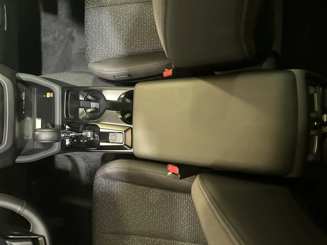 New 2026 Crystal White Pearl Subaru Premium image 23