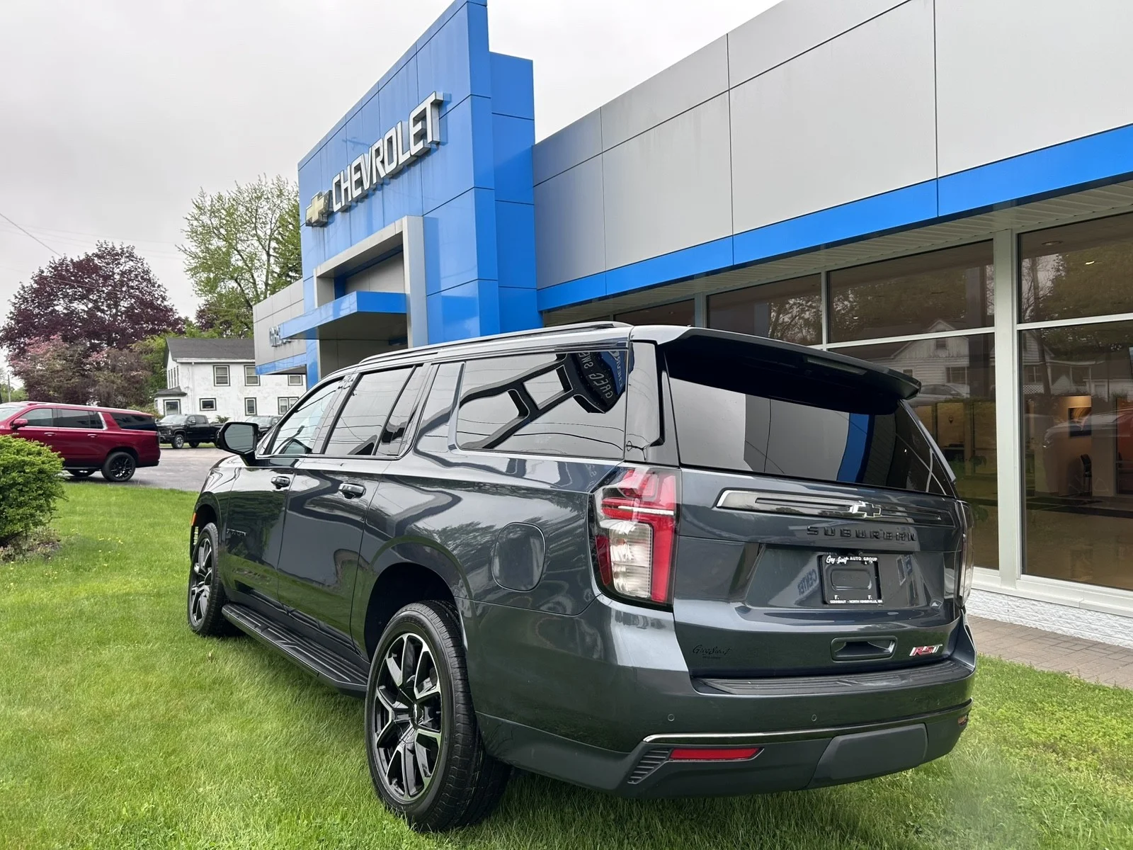 Used 2021 GRAY Chevrolet RST image 3