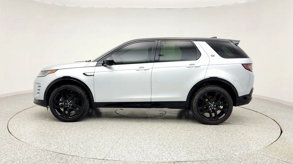 Used 2025 Hakuba Silver Metallic Land Rover Dynamic SE 4WD with 21