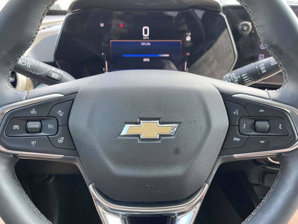 Used 2026 White Chevrolet LT image 24