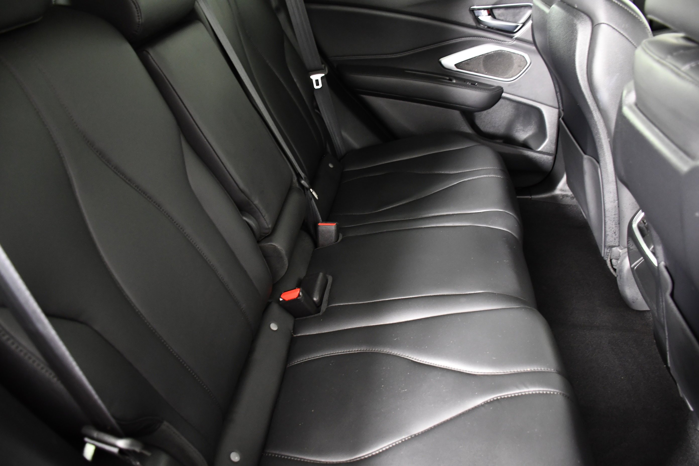 Certified Used 2023 Liquid Carbon Metallic Acura Base image 100