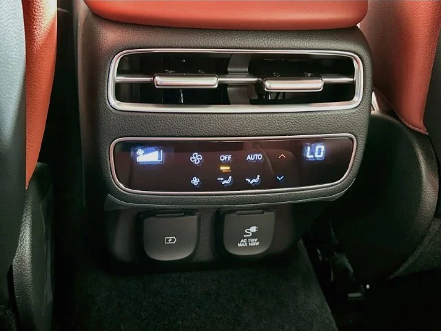 New 2027 Blue Genesis 2.5T Sport Prestige image 13