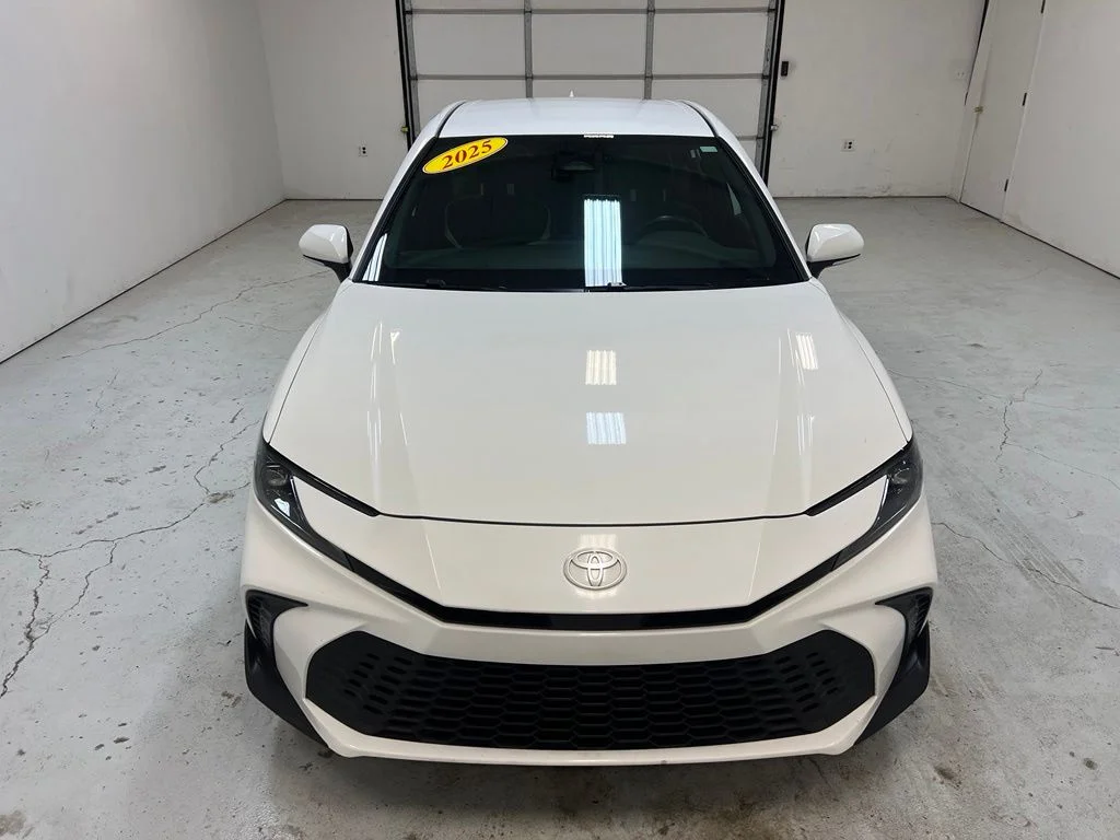Used 2025 White Toyota SE image 7