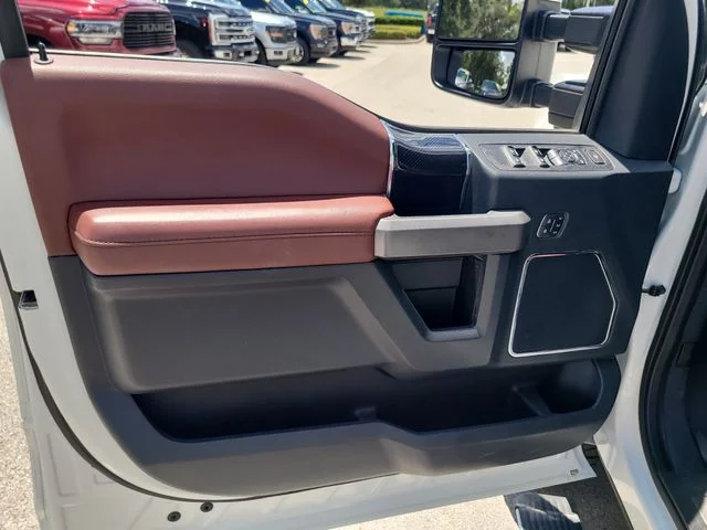 Used 2022 White Ford Platinum image 17
