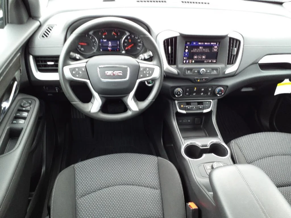 Used 2023 Marine Metallic GMC SLE image 7