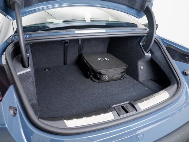 2025 Porsche Taycan GTS - Photo 30