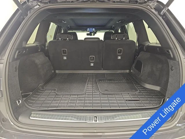 Used 2024 Metallic Jeep Summit Reserve image 17