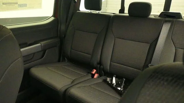 New 2026 Ruby Red Metallic Tinted Clearcoat Ford XLT image 21
