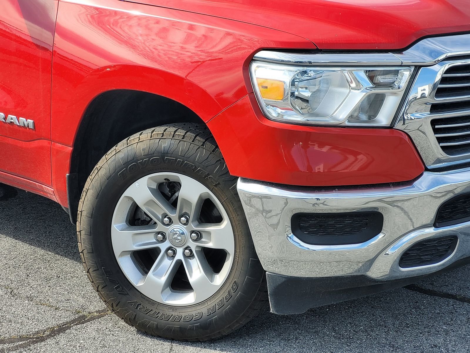 2024 Ram 1500 Laramie photo 5