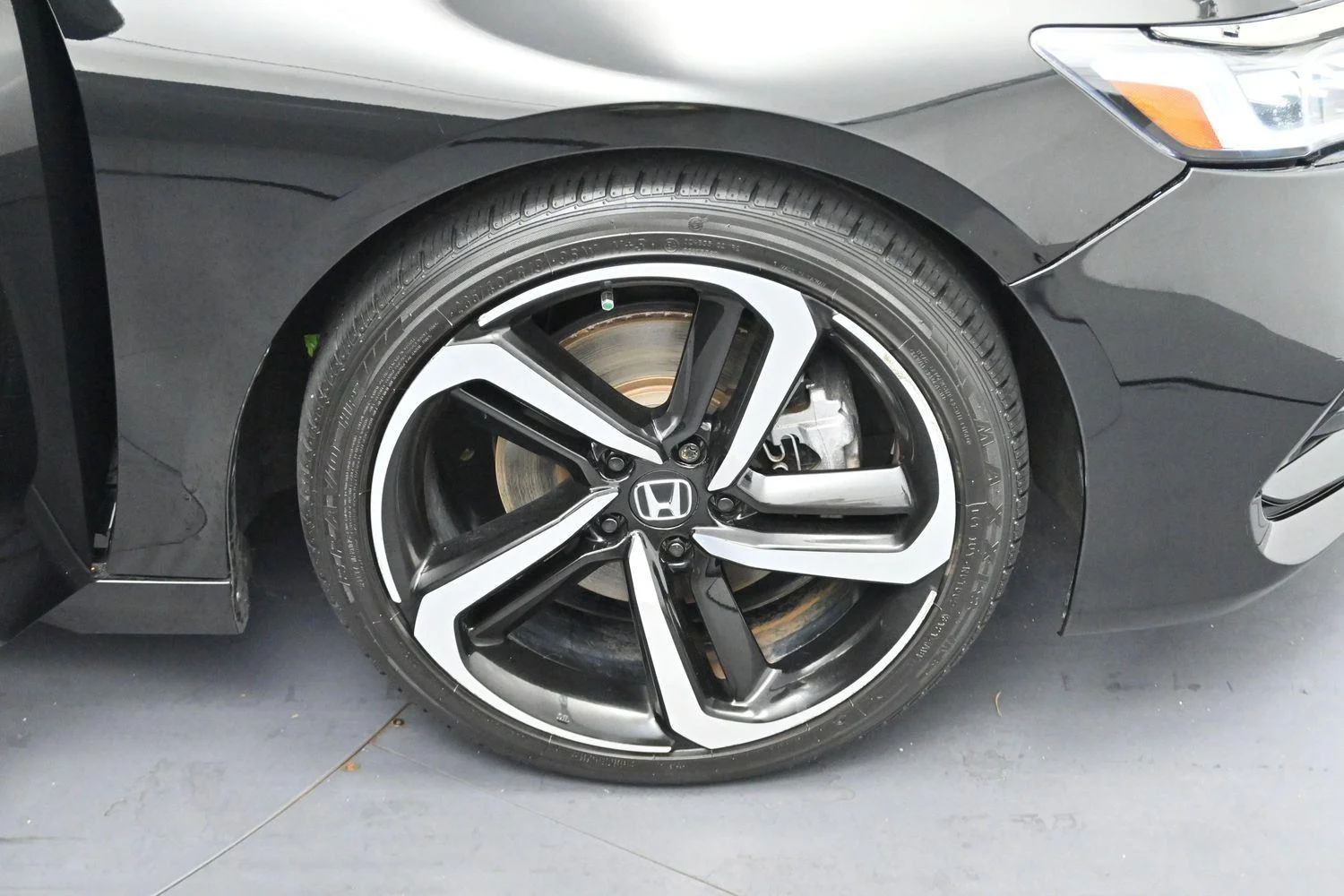 Used 2018 Crystal Black Pearl Honda Sport 1.5T image 32