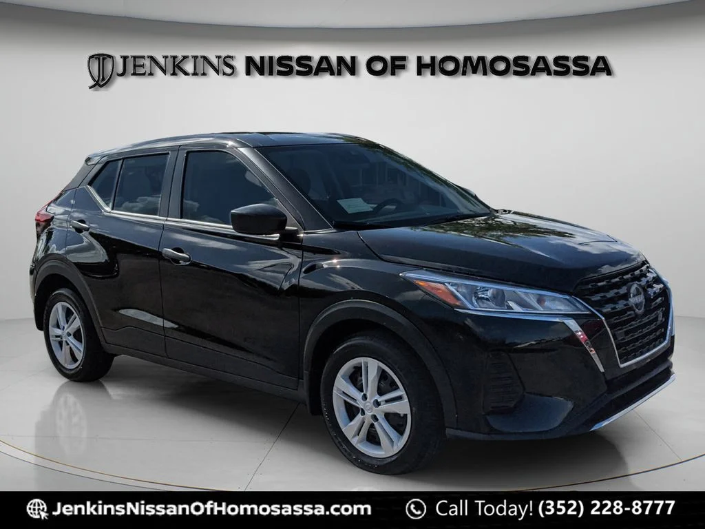 Used 2025 Black Nissan S image 1
