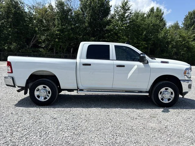 3C6UR5CJ0RG177110