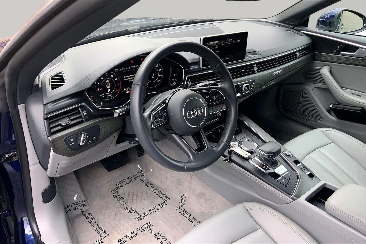 Used 2019 Navarra Blue Metallic/Black Roof Audi Premium Plus image 18