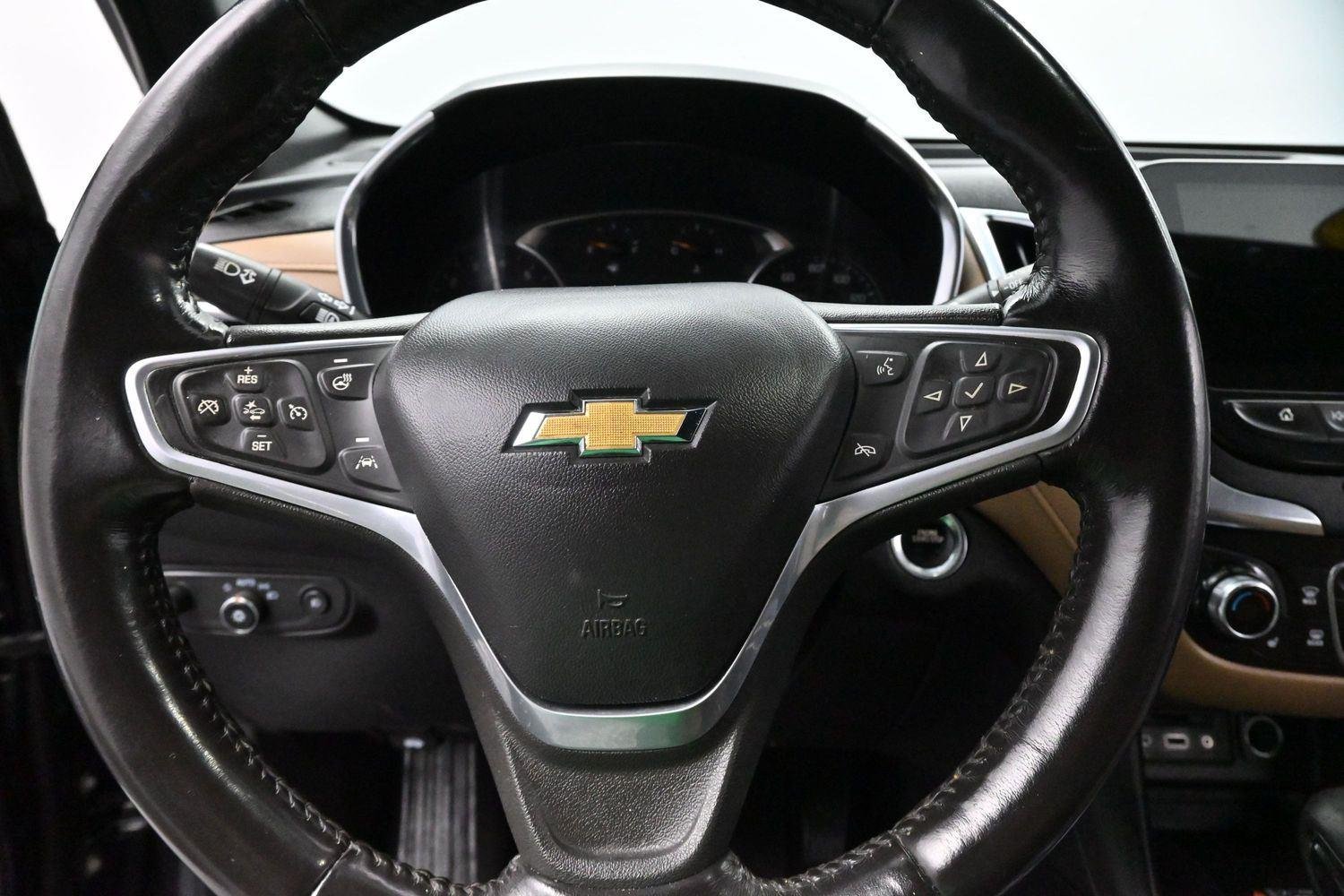 Used 2022 Iron Gray Metallic Chevrolet Premier image 19