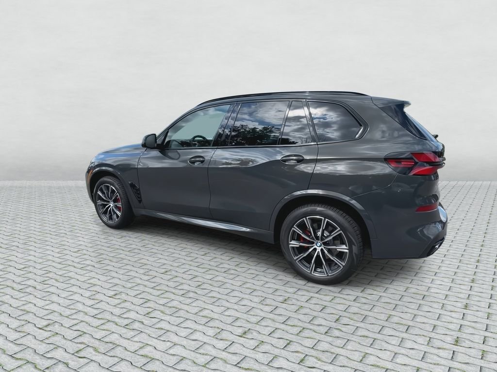 New 2026 Dravit Grey Metallic BMW xDrive40i image 6