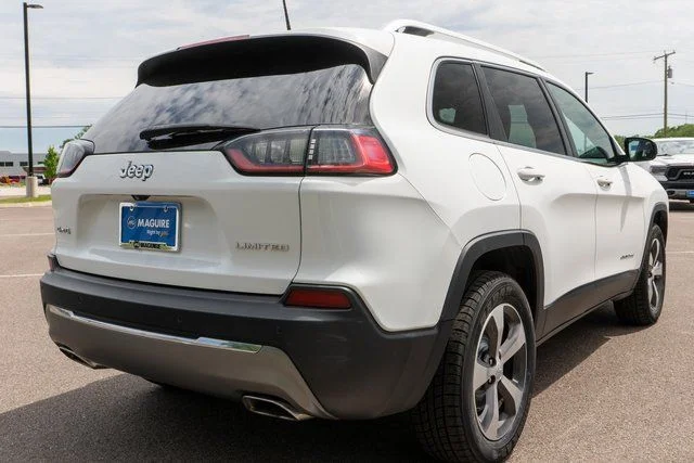 Used 2019 White Jeep Limited image 6