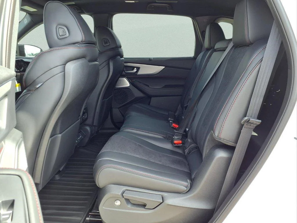 2026 Acura MDX A-Spec Package - Photo 10