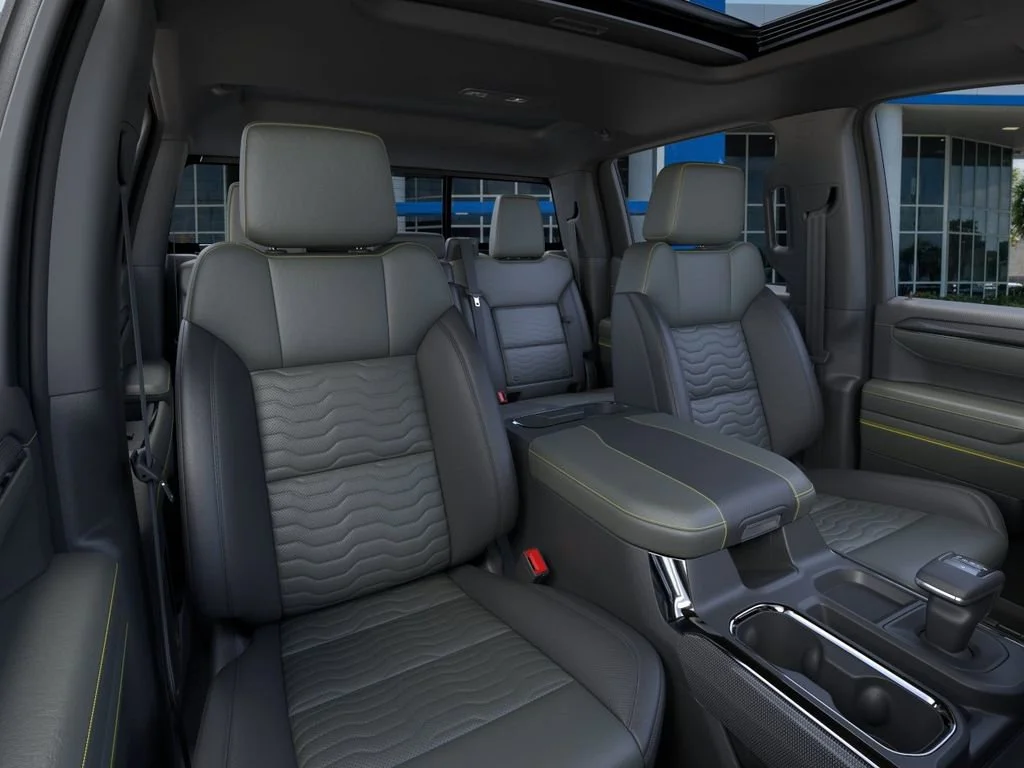 2026 Chevrolet Silverado 1500 ZR2 - Photo 16