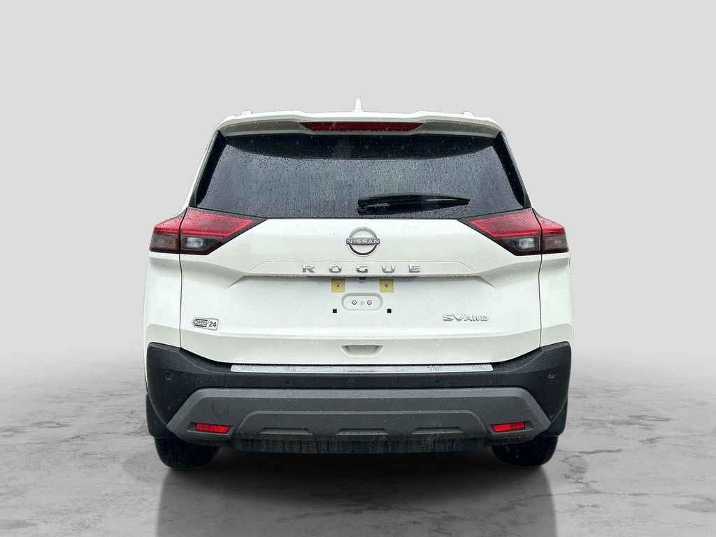 Used 2023 White Nissan SV image 4