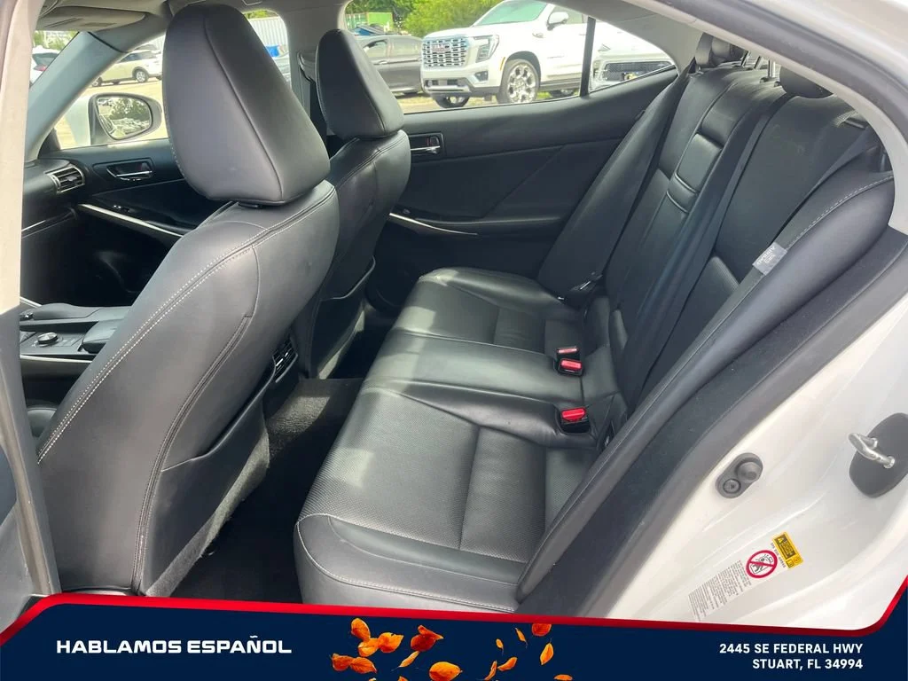 Used 2015 White Lexus 4dr Sport Sdn AWD image 11