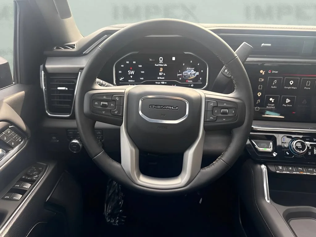 Used 2025 Onyx Black GMC Denali image 16