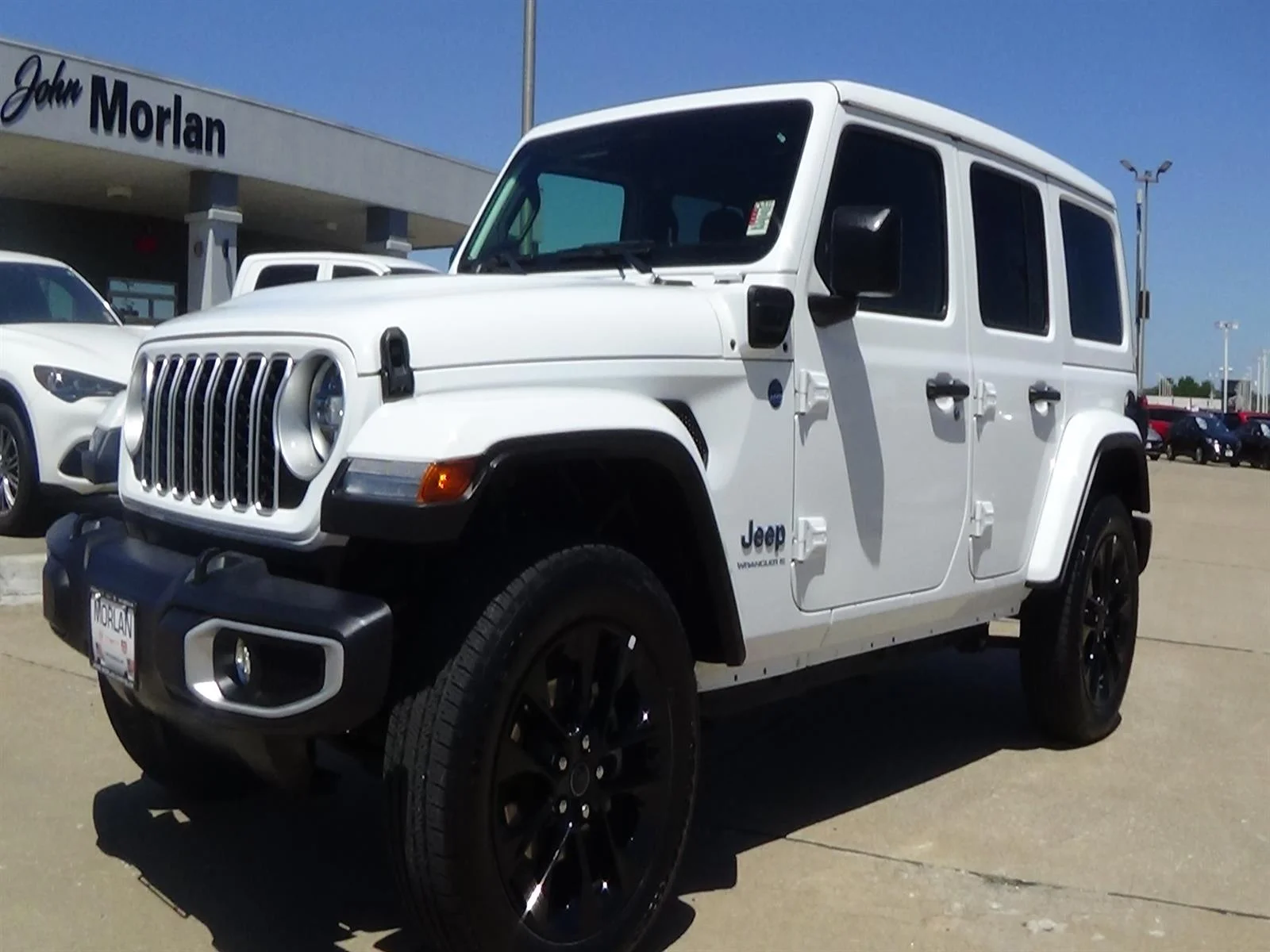 Certified Used 2025 Bright White Clear Coat (pw7) Jeep Sahara 4xe image 2