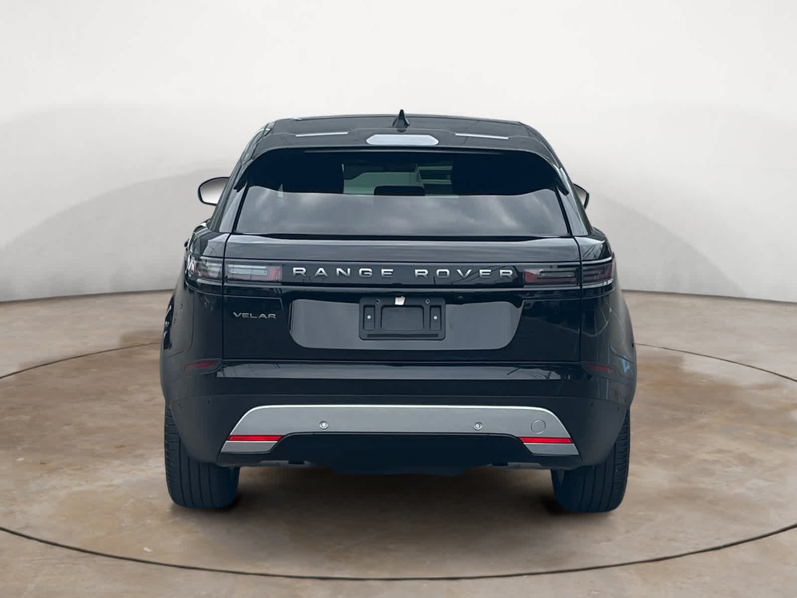 Certified Used 2026 Santorini Black Metallic Land Rover S image 4