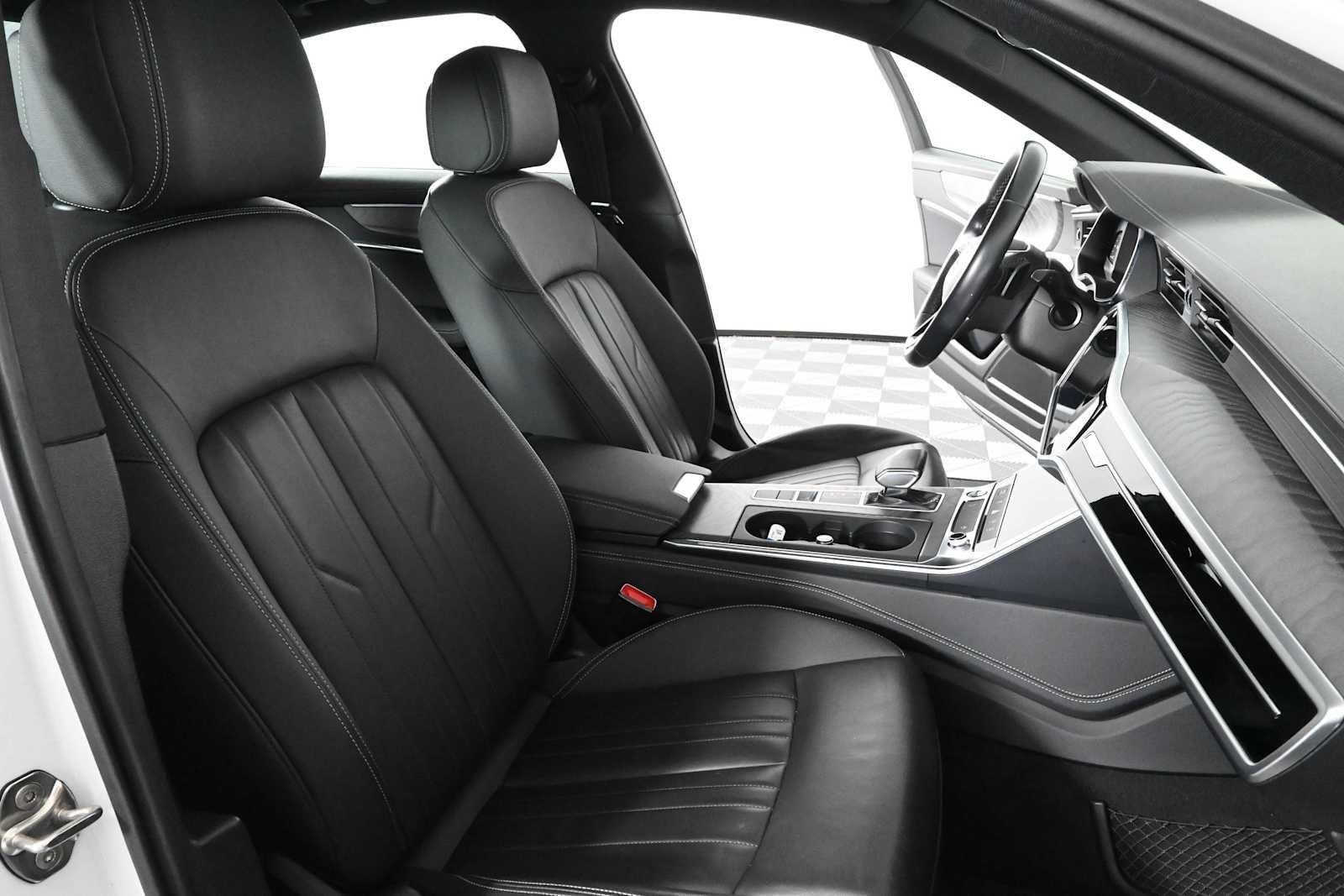 Used 2024  AUDI  image 12