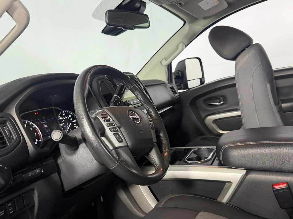 2024 Nissan Titan XD SV - Photo 23