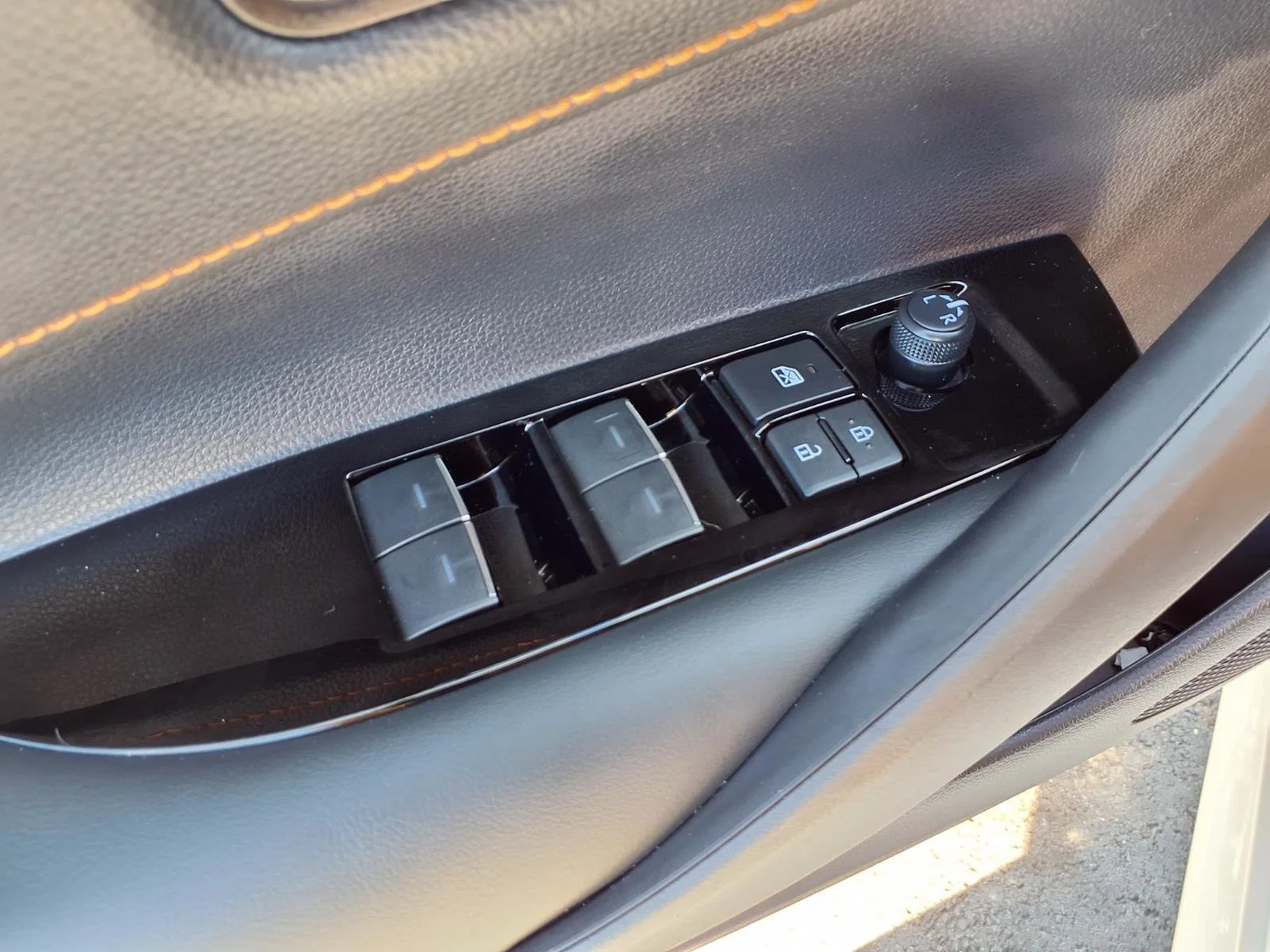 Used 2026 Ice Toyota FX Special Edition image 20