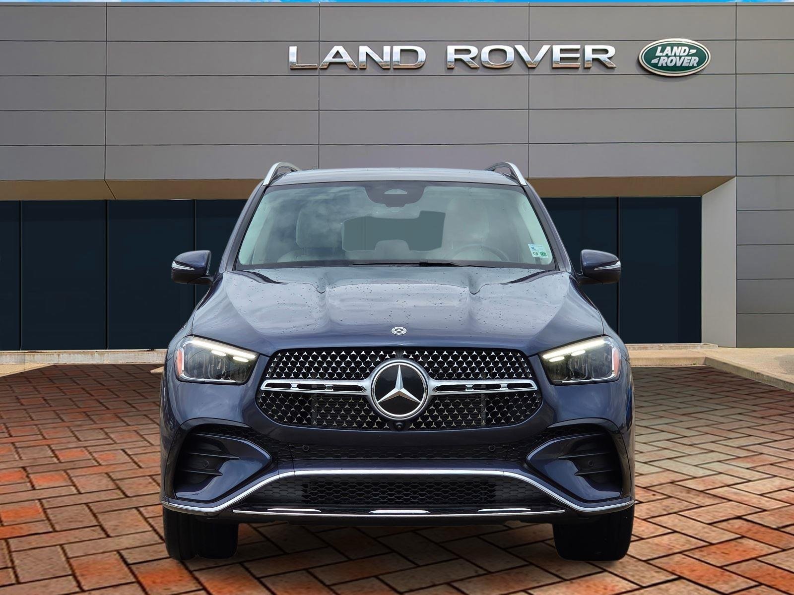 Used 2024 Twilight Blue Metallic Mercedes-Benz GLE 450 image 2