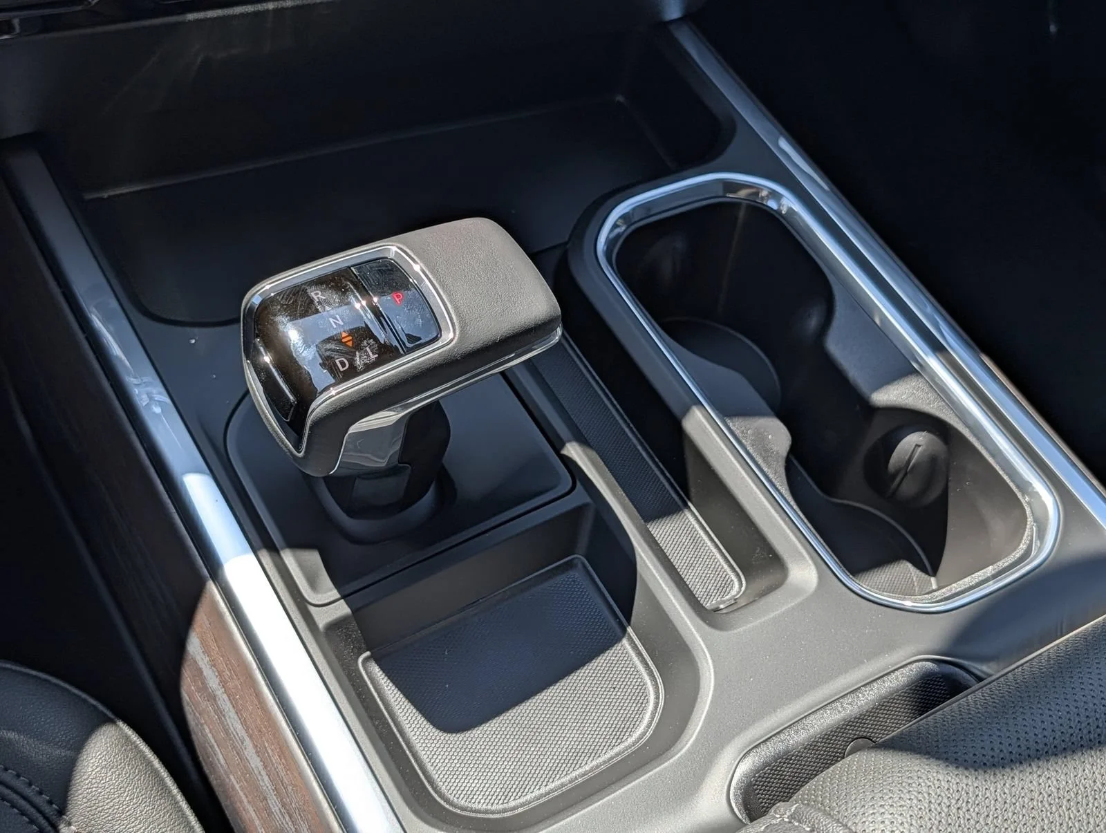 2026 GMC Sierra 1500 SLT - Photo 12