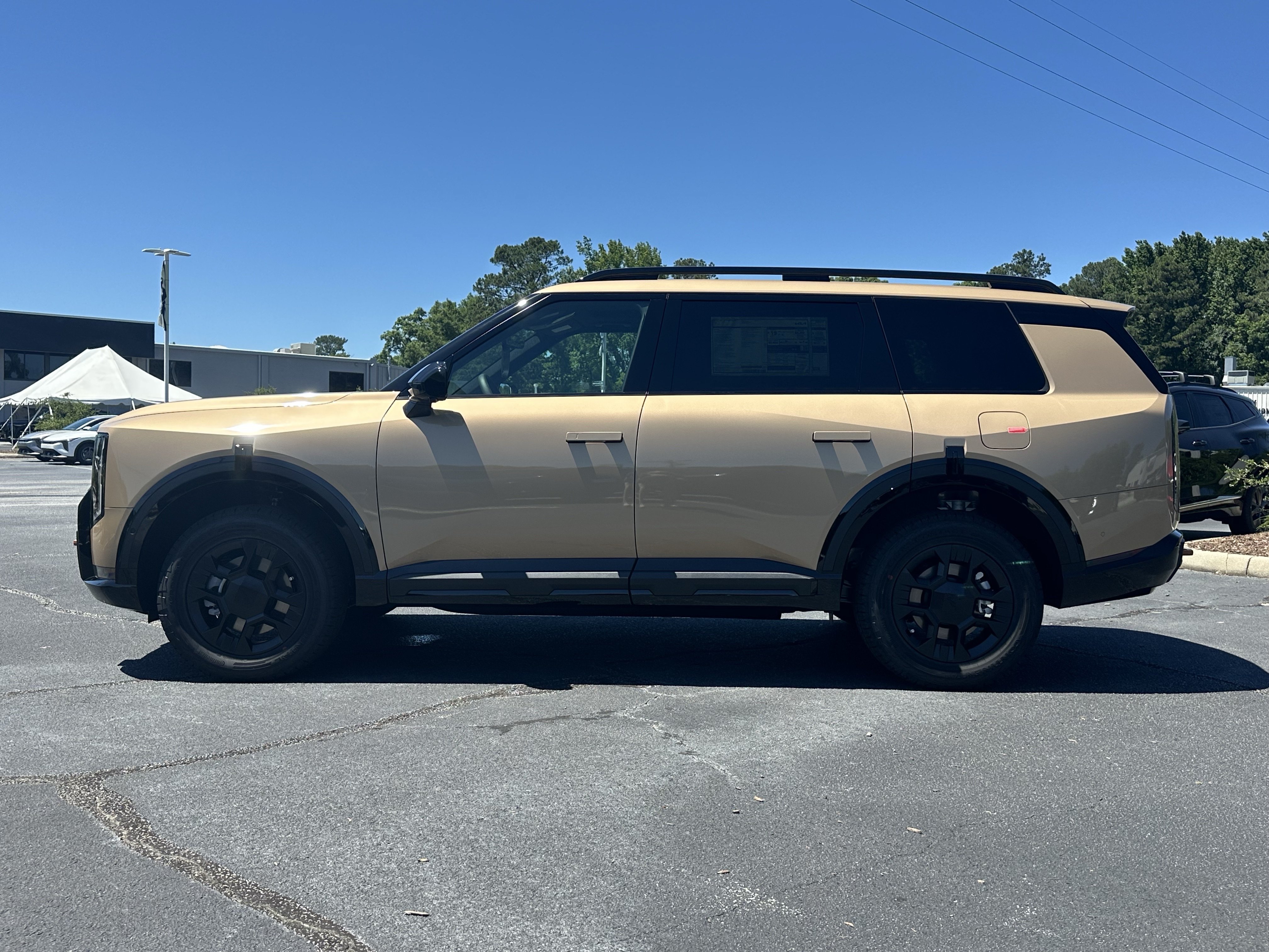 New 2027 Terrain Brown Matte Kia X-Pro SX Prestige image 5