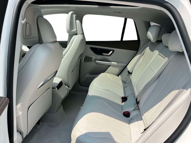 Certified Used 2025 White Mercedes-Benz 350 SUV image 12