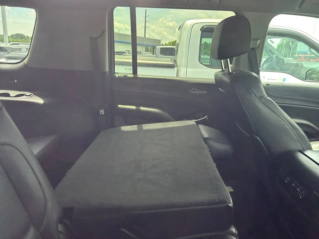 Used 2016 QUICKSILVER METALLIC GMC SLT image 6