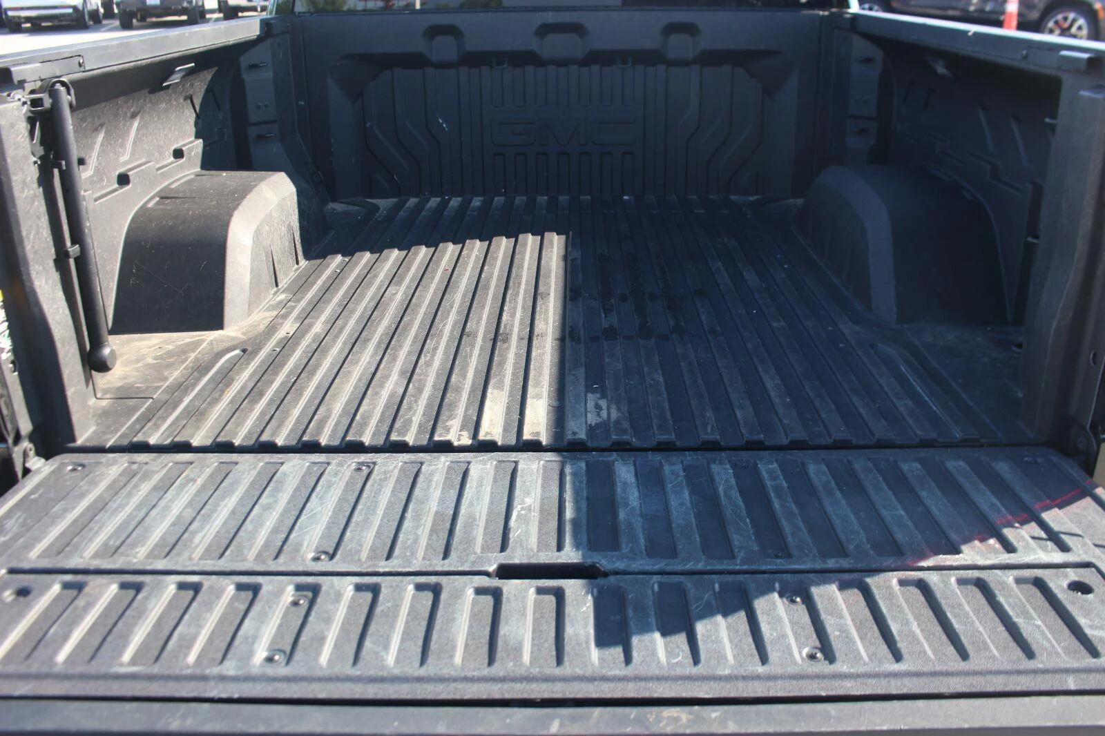 Used 2024 Onyx Black GMC Denali Ultimate image 12