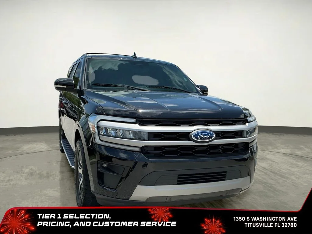 Used 2023 Black Ford XLT image 14