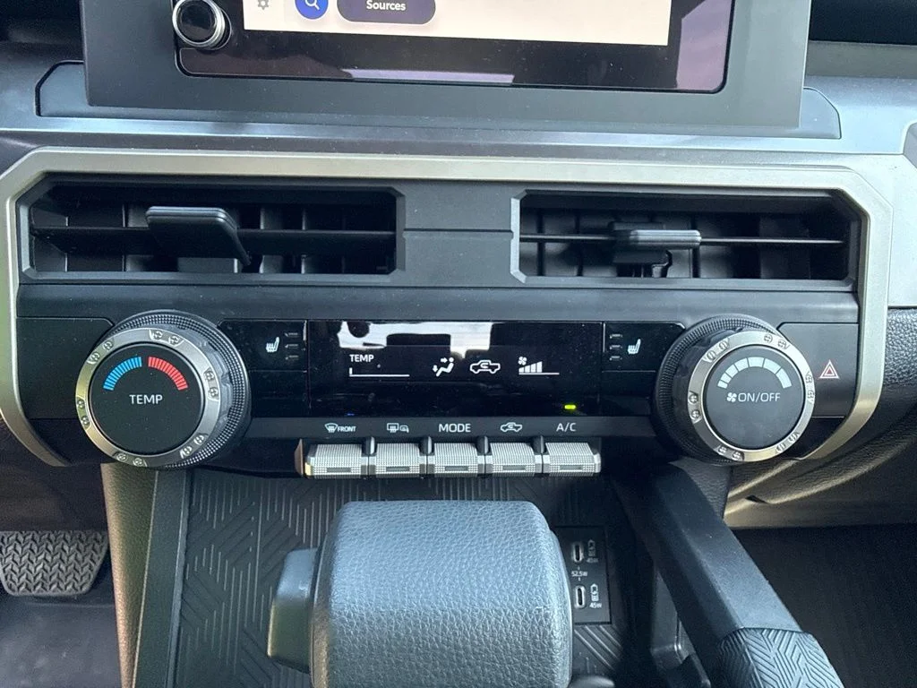 Used 2026 Underground Toyota SR5 image 15