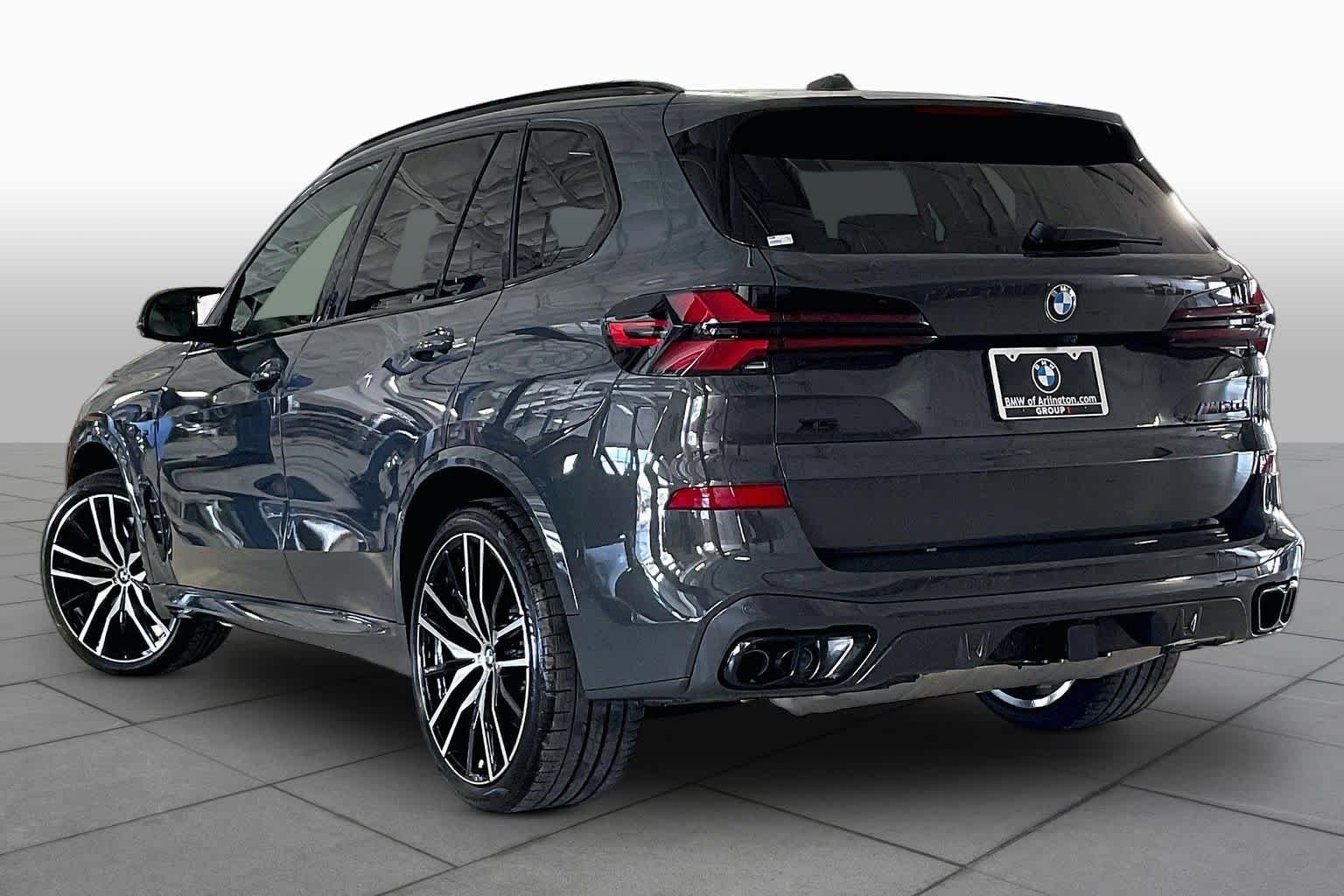 New 2026 Dravit Grey Metallic BMW M60i image 12