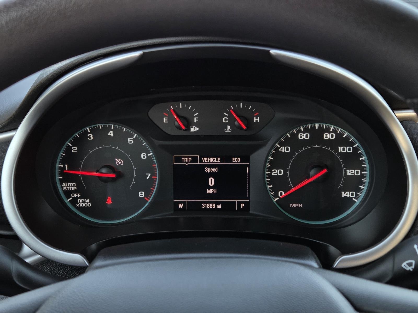 Used 2025 Summit White Chevrolet LT image 16