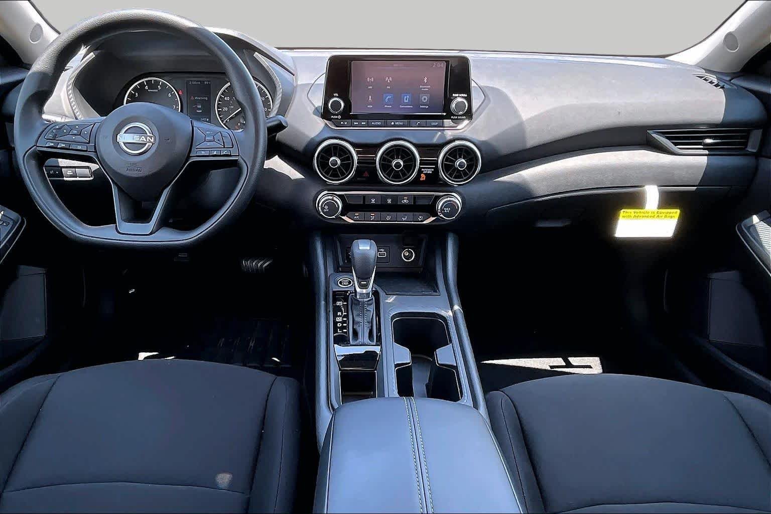Used 2025 GUN_METALL_KADG Nissan S image 14