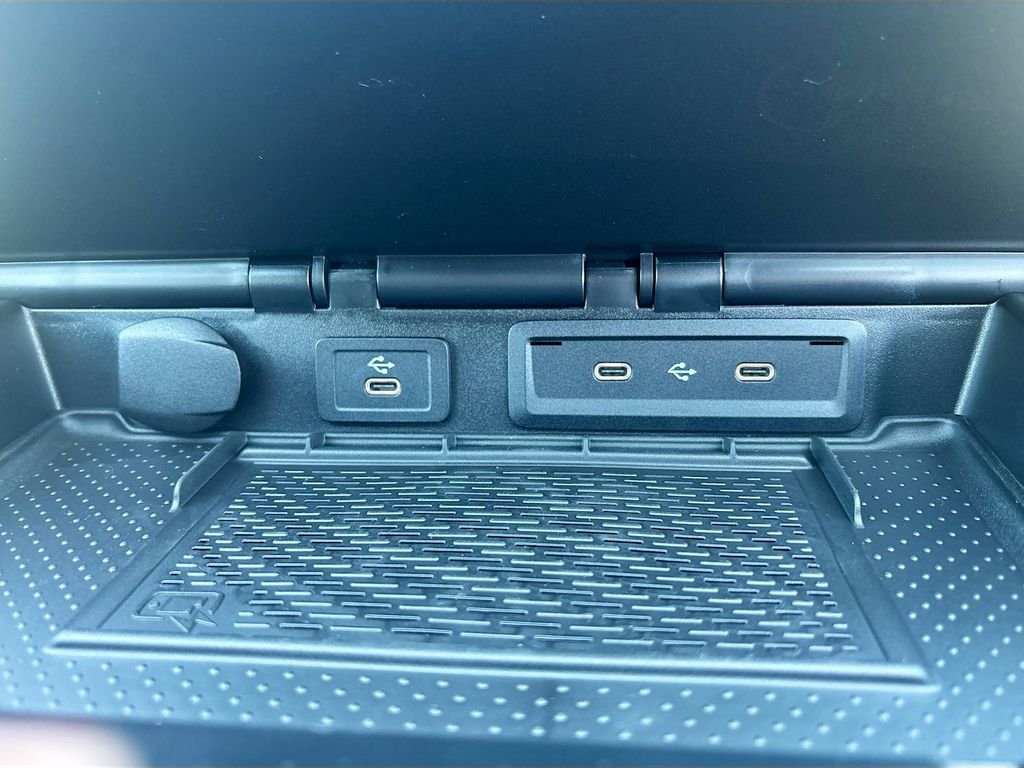 New 2026 Black Mercedes-Benz Passenger 170 WB image 25