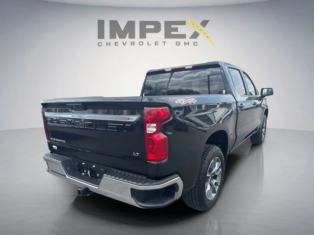 Used 2026 Black Chevrolet LT (2FL) image 5