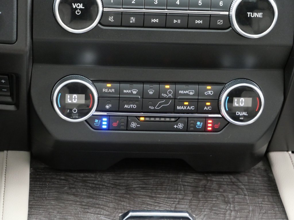Certified Used 2019 Green Ford Limited image 17