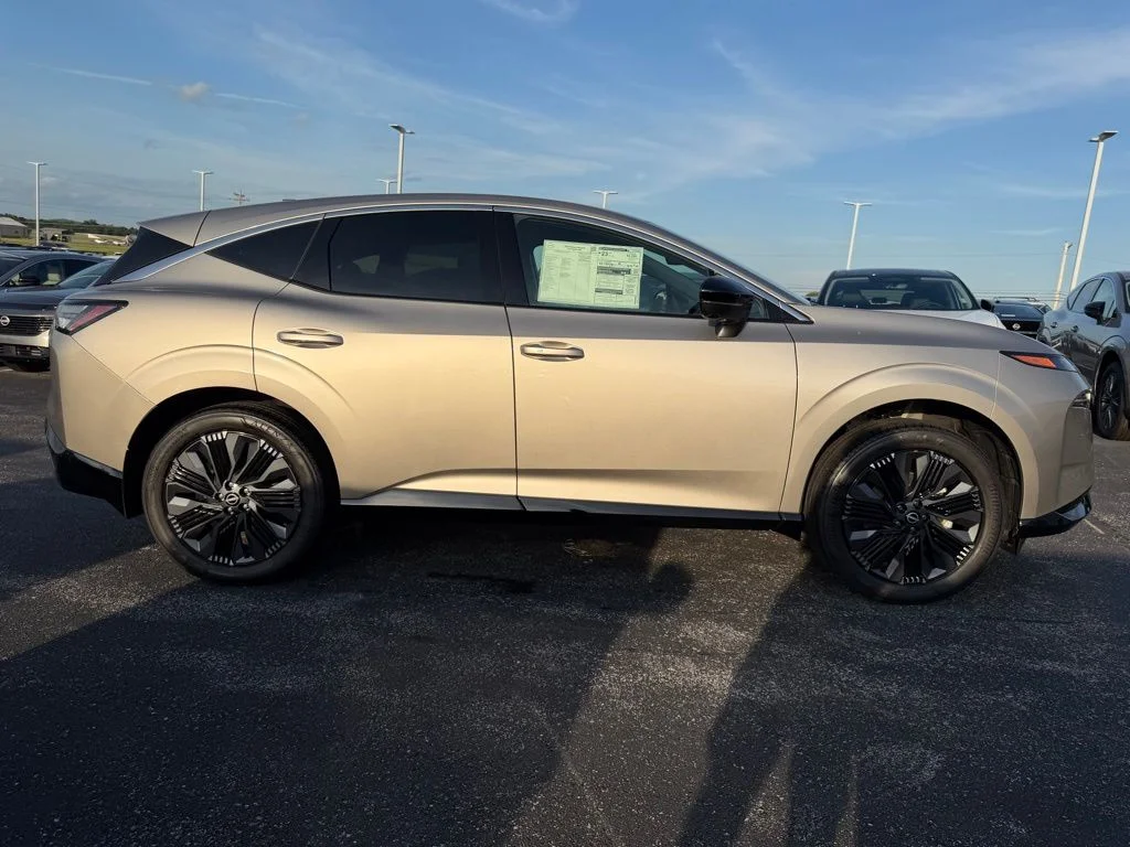 New 2026 Gold Nissan Platinum image 3