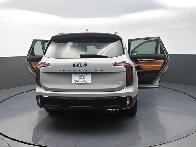 Used 2025 Gray Kia EX X-Line image 36