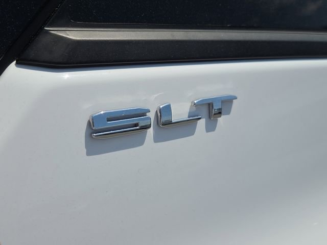 Used 2024 Summit White GMC SLT image 5