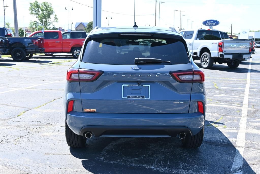 Certified Used 2023 Vapor Blue Ford ST-Line image 10